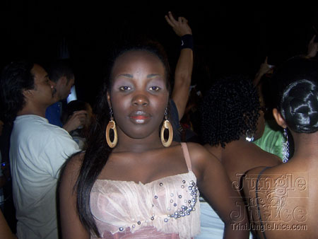 bazoodee_friday_2k7-021