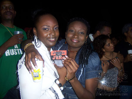 bazoodee_friday_2k7-032