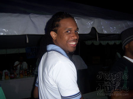 bazoodee_friday_2k7-036