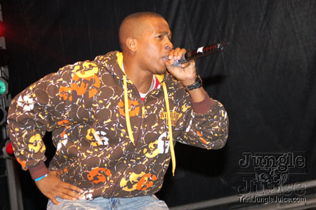 bazoodee_friday_2k7-053