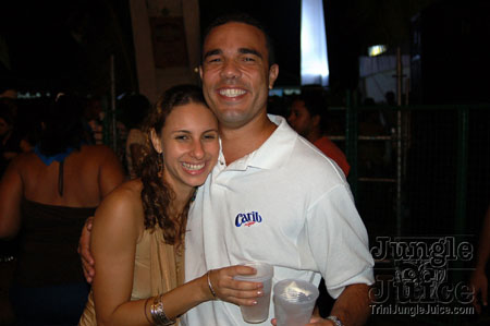 bazoodee_friday_2k7-106