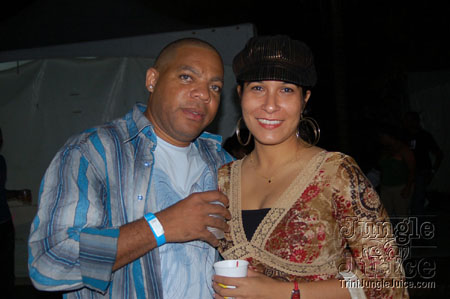 bazoodee_friday_2k7-107