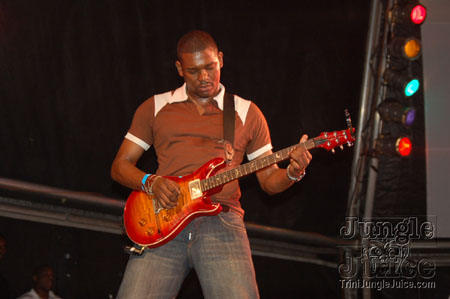 bazoodee_friday_2k7-114