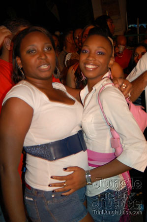 bazoodee_friday_2k7-121