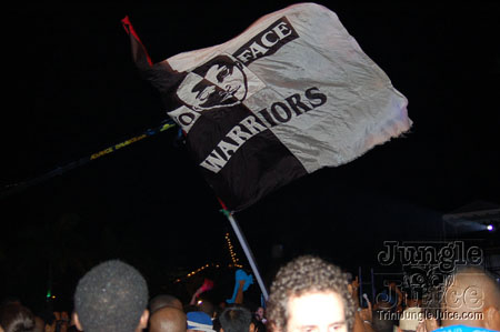 bazoodee_friday_2k7-125