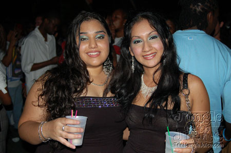 bazoodee_friday_2k7-126