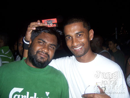 bazoodee_friday_2k7-151