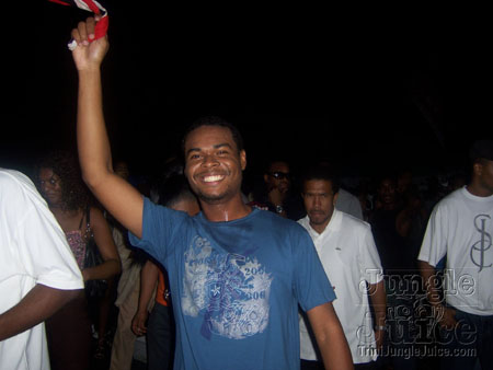 bazoodee_friday_2k7-160