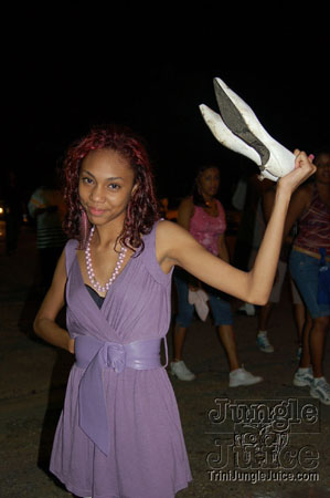 bazoodee_friday_2k7-171