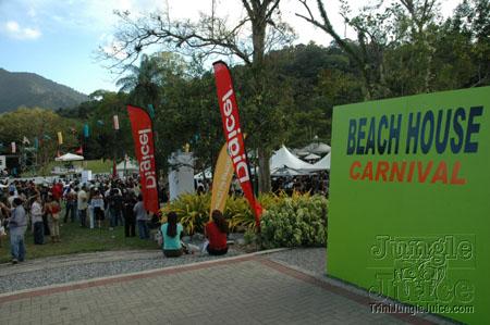 beach_house_carnival_2007-014