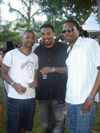 beach_house_carnival_2007-022