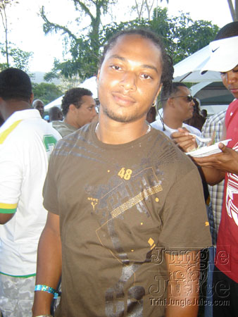 beach_house_carnival_2007-025