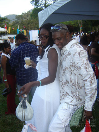 beach_house_carnival_2007-065
