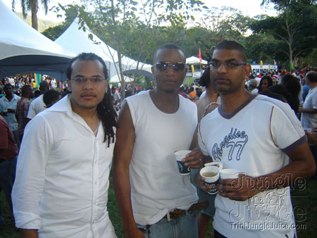 beach_house_carnival_2007-068