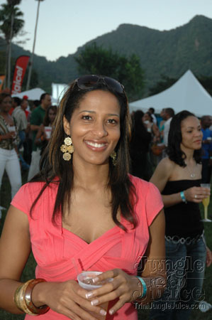 beach_house_carnival_2007-079