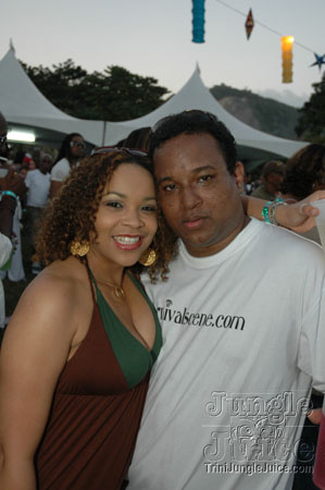 beach_house_carnival_2007-082