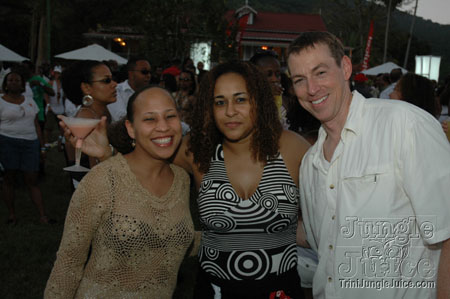 beach_house_carnival_2007-085