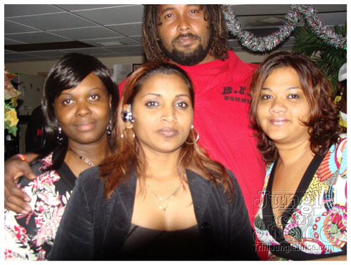 bev_promotions_xmas_party07-033