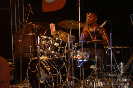 bg_tt_energy_incl_2007-087