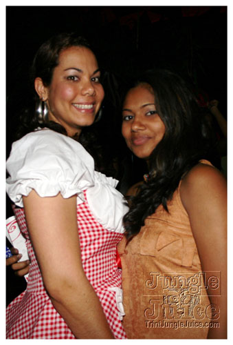 blink_halloween_2007-008