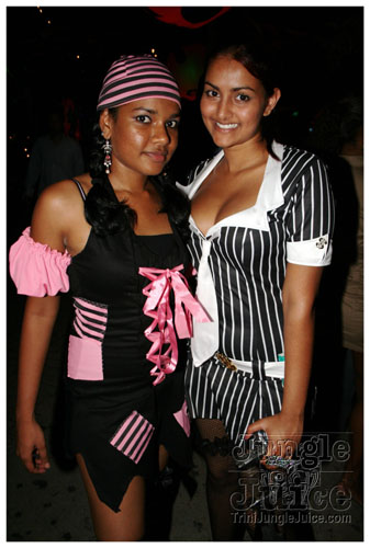 blink_halloween_2007-020
