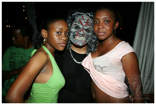 blink_halloween_2007-032