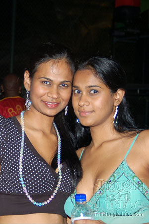 blue_range_all_incl_2007-129