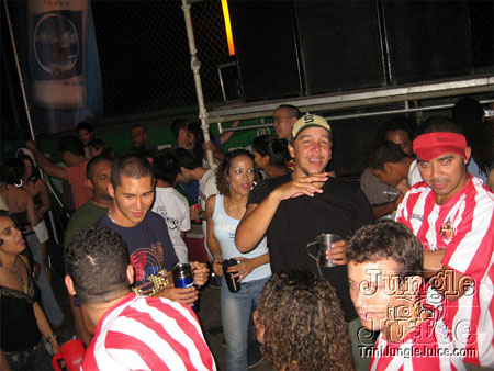 blue_range_all_incl_feb07-35