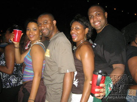 blue_range_all_incl_feb07-54