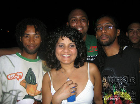 blue_range_all_incl_feb07-56