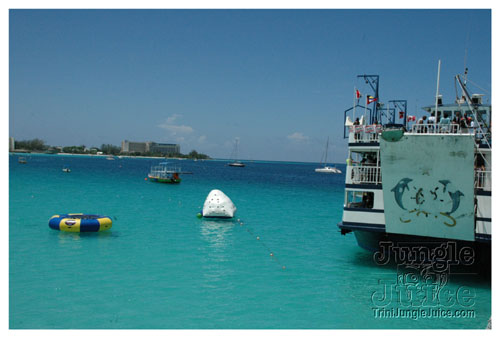 booze_cruise_2007-020