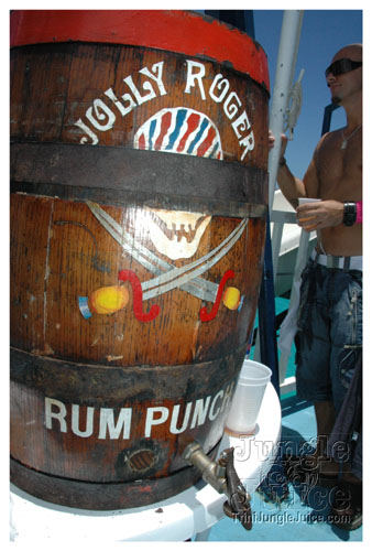 booze_cruise_2007-080