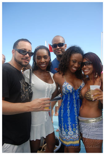 booze_cruise_2007-112