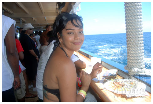 booze_cruise_2007-136