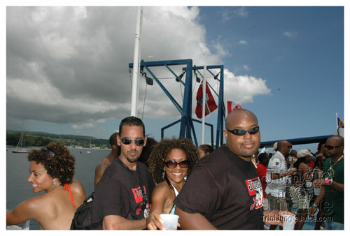 booze_cruise_2007-205