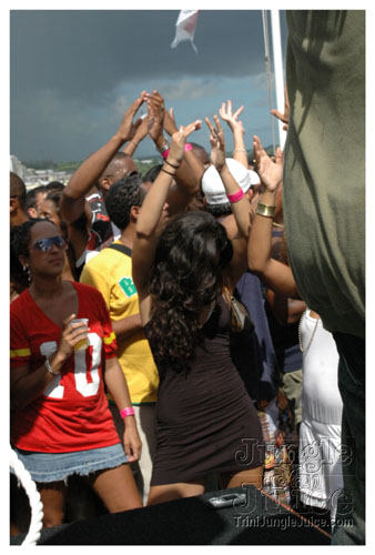 booze_cruise_2007-232