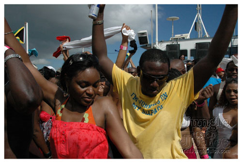 booze_cruise_2007-249