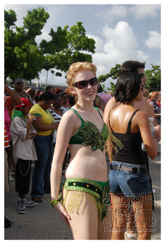 broward_carnival_2007_pt1-019