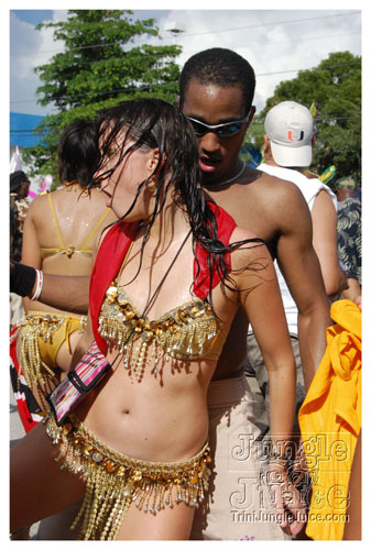 broward_carnival_2007_pt1-021