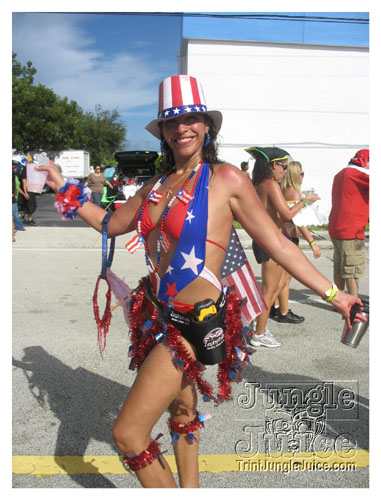 broward_carnival_2007_pt1-029