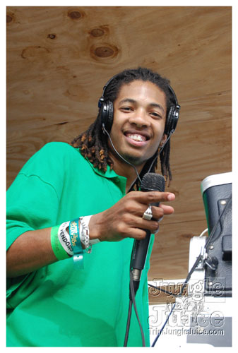 broward_carnival_2007_pt1-049