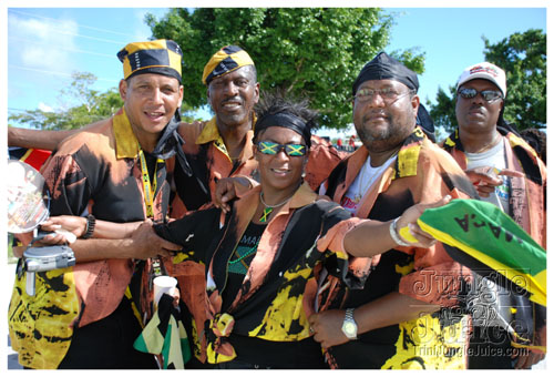 broward_carnival_2007_pt1-076