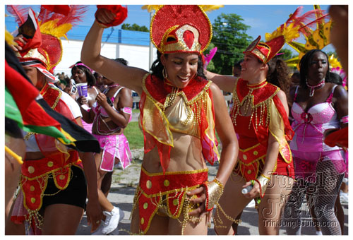 broward_carnival_2007_pt1-082