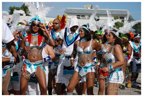 broward_carnival_2007_pt1-094