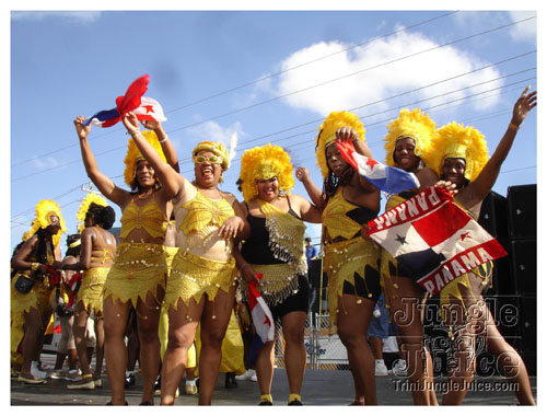 broward_carnival_2007_pt1-111