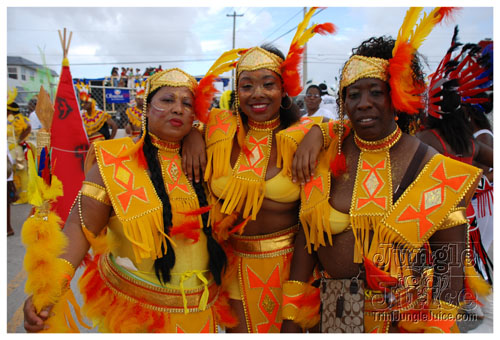 broward_carnival_2007_pt1-144