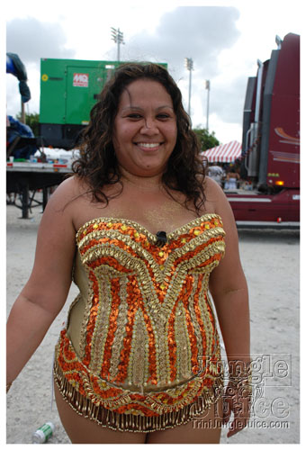 broward_carnival_2007_pt1-148