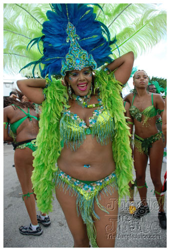 broward_carnival_2007_pt1-159