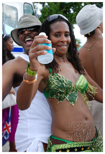 broward_carnival_2007_pt1-166