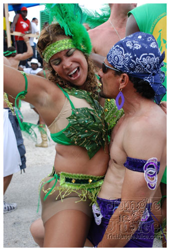 broward_carnival_2007_pt1-167